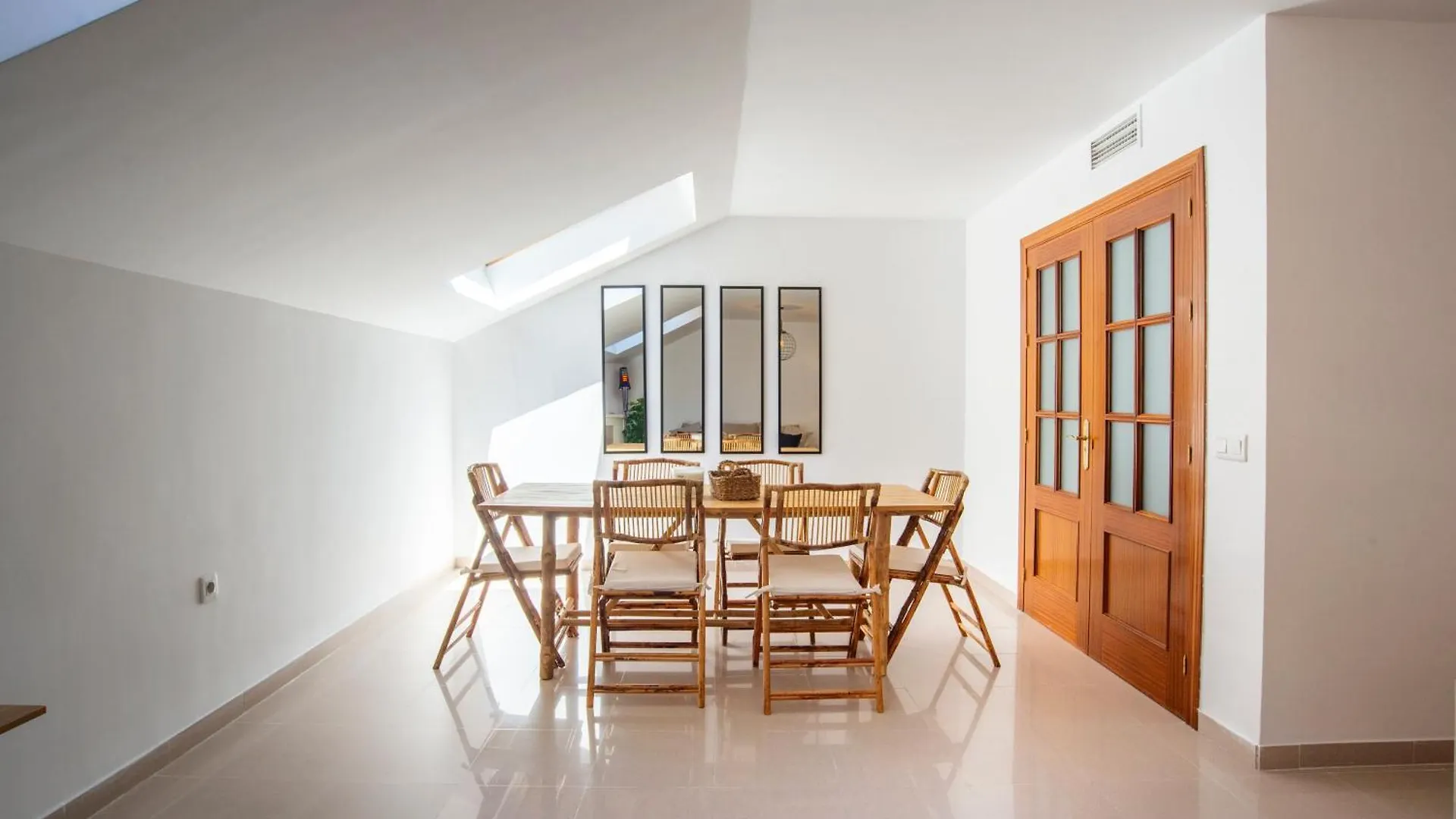 Apartamento Boho En El Soho De Malaga Spain